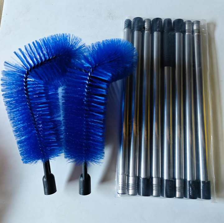 Telescopic Gutter Cleaning Brush — Ladder-Free Roof & Drain Cleaner